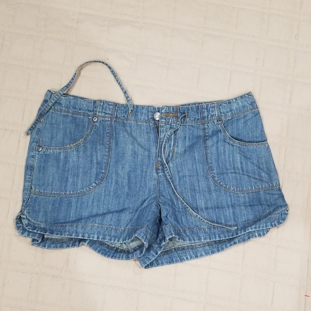Draw string shorts